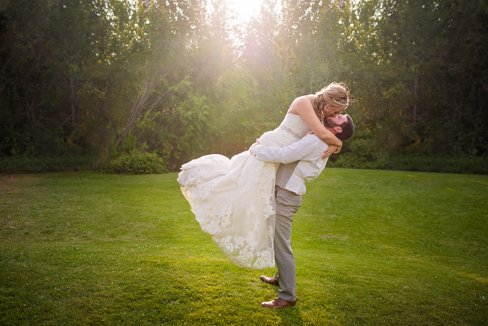 Cle Elum wedding photographer